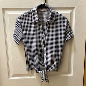Plaid/checkered black and white tie top